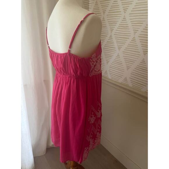 Savanna Jane Women’s Small Pink Embroidered Dress NWOT - Picture 4 of 5
